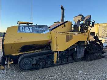 Finišer CATERPILLAR