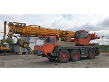 Autožeriav LIEBHERR LTM 1050/1