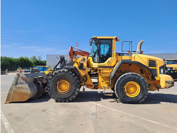 Kolesový nakladač VOLVO L180G