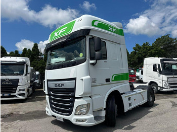 Ťahač DAF XF 460