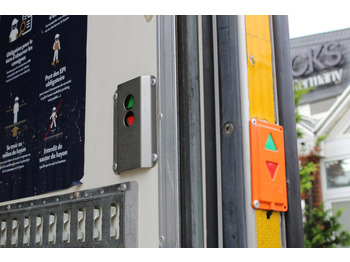 Chladirenské nákladné vozidlo Mercedes-Benz Actros  2532 E5  CS 1150 Multi Bi-Temp LBW Rolltor: obrázok 3