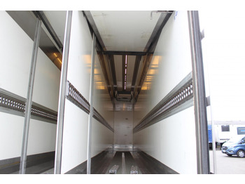 Chladirenské nákladné vozidlo Mercedes-Benz Antos 1836 E6 CS 1250 Multi Tri-Temp LBW ANHK: obrázok 4 Chladirenské nákladné vozidlo Mercedes-Benz Antos 1836 E6 CS 1250 Multi Tri-Temp LBW ANHK: obrázok 4