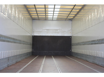 Nákladné auto Mercedes-Benz Atego 1321 E6  Koffer Klima Kamera Schalter LBW: obrázok 3 Nákladné auto Mercedes-Benz Atego 1321 E6  Koffer Klima Kamera Schalter LBW: obrázok 3