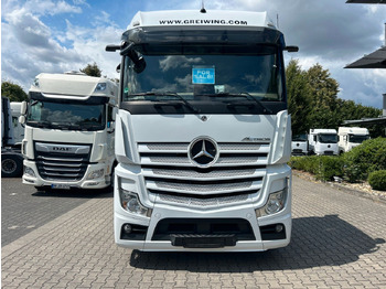 Ťahač MERCEDES-BENZ