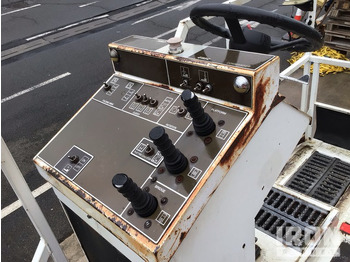 Nakladač kontajnerov/ Paliet FMC loader Commander 15 Universal Main Deck: obrázok 4