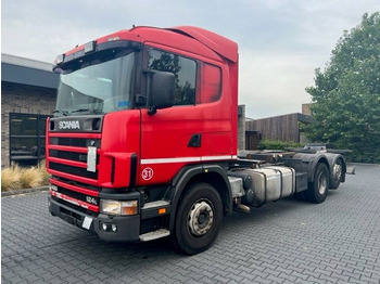 Podvozek s kabinou SCANIA R124