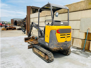 Mini rýpadlo Volvo EC 18 C: obrázok 4