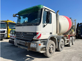 Domiešavač MERCEDES-BENZ Actros 3236