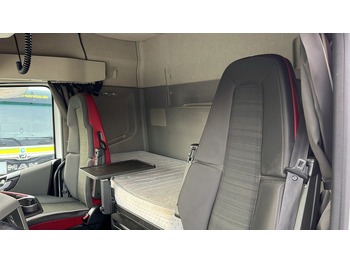 Hákový nosič kontajnerov VOLVO (S) Truck FH 500 6x2 Abrollkipper Funkfernbedienung: obrázok 3 Hákový nosič kontajnerov VOLVO (S) Truck FH 500 6x2 Abrollkipper Funkfernbedienung: obrázok 3