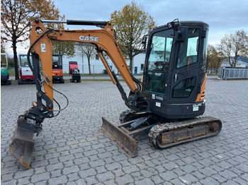 Mini rýpadlo CASE