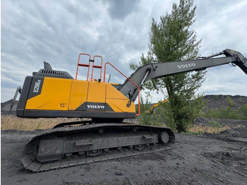Pásové rýpadlo VOLVO EC250ELR