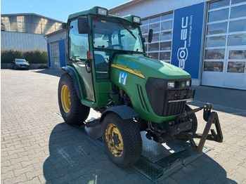 Traktor JOHN DEERE 3520