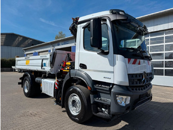 Auto s hydraulickou rukou MERCEDES-BENZ Arocs 1832