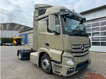 Ťahač MERCEDES-BENZ Actros 1840