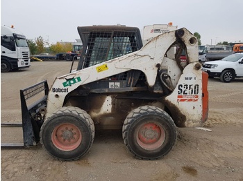 Šmykom riadený nakladač BOBCAT S250
