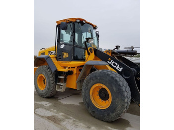 Kolesový nakladač JCB 427