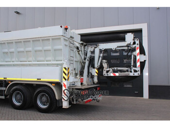 Fekálne vozidlo Mercedes-Benz RSP Saugbagger: obrázok 4