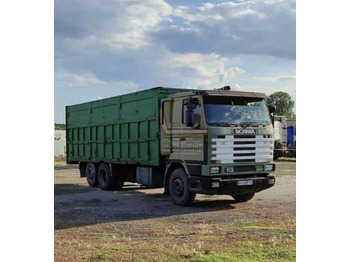 Valníkový/ Plošinový nákladný automobil SCANIA 113
