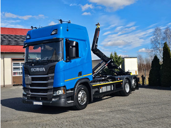Hákový nosič kontajnerov SCANIA R 450