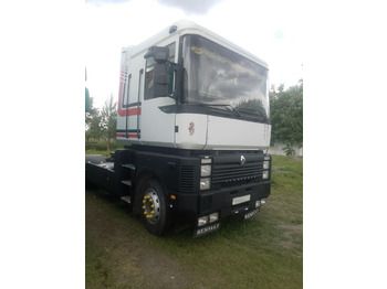 Ťahač RENAULT Magnum 440