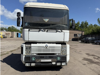 Ťahač RENAULT Magnum 440