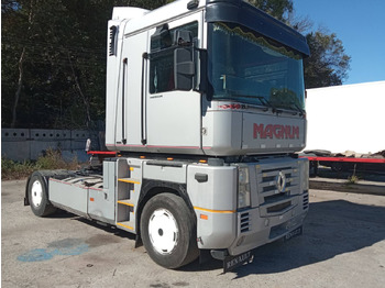 Ťahač RENAULT Magnum 480