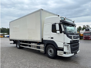 Skříňový nákladní auto VOLVO FM 330