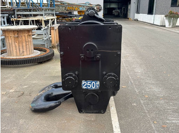 Hydraulická ruka pre Stavebné stroje Kobelco CKE 2500: obrázok 4