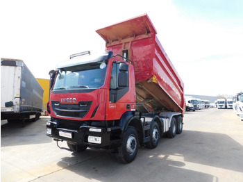 Sklápač IVECO Trakker