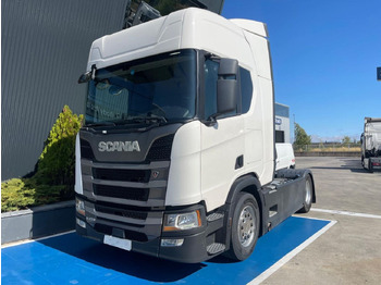 Ťahač SCANIA R 450