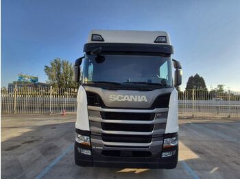 Ťahač SCANIA R 450