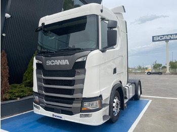 Ťahač SCANIA S 450