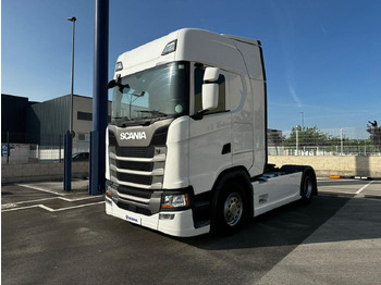 Ťahač SCANIA S 450