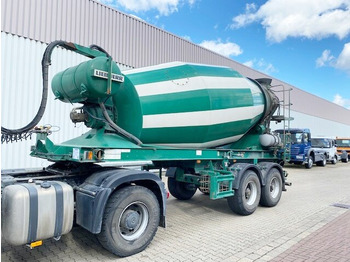 Náves s domiešavačom LIEBHERR