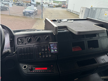 Skříňový nákladní auto MAN TGM 15.290 4x2 LL TGM 15.290 4x2 LL, Topsleeper, LBW MBB, Möbelkoffer: obrázok 5 Skříňový nákladní auto MAN TGM 15.290 4x2 LL TGM 15.290 4x2 LL, Topsleeper, LBW MBB, Möbelkoffer: obrázok 5