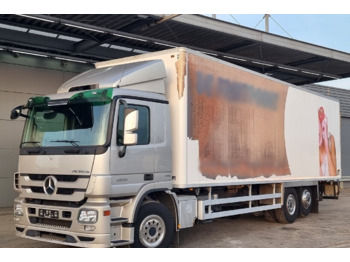 Skříňový nákladní auto MERCEDES-BENZ Actros 2532