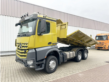 Sklápač MERCEDES-BENZ Arocs 3363