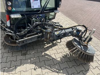 Nákladné auto Schmidt Swingo Compact 200 4x2 Swingo Compact 200 4x2, Kehrmaschine: obrázok 2 Nákladné auto Schmidt Swingo Compact 200 4x2 Swingo Compact 200 4x2, Kehrmaschine: obrázok 2