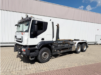 : fotografia v hlavičke