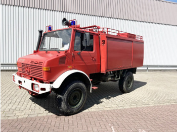 Hasičské vozidlo UNIMOG U1300