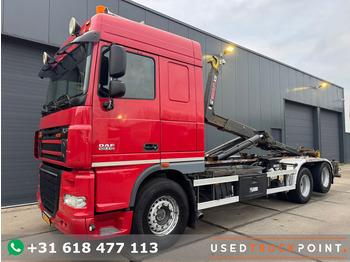 Hákový nosič kontajnerov DAF XF 105 410