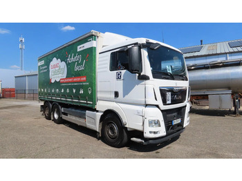 Plachtové nákladné vozidlo MAN TGX 18.480