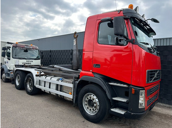 Hákový nosič kontajnerov VOLVO FH 440