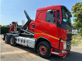Hákový nosič kontajnerov VOLVO FH 540