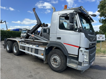 Hákový nosič kontajnerov VOLVO FM 420