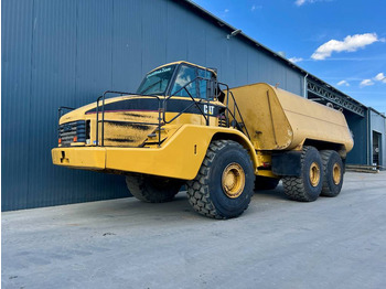 Stavebné stroje CATERPILLAR 740