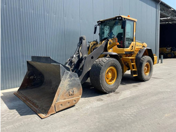 Kolesový nakladač VOLVO L90F
