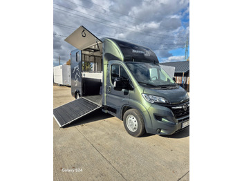 Nákladné auto na prepravu koní BANNERT