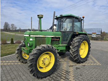 Traktor JOHN DEERE 40 Series
