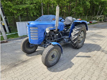 Traktor ZETOR